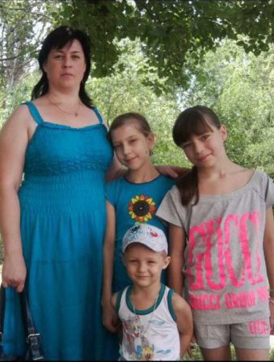 Oksana Velychko from Toretsk
